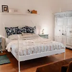 House Of Happy With Terrace Apartment Florenz