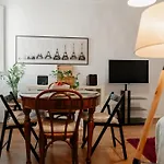 House Of Happy With Terrace