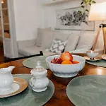 House Of Happy With Terrace Florenz