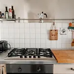 House Of Happy With Terrace Apartment