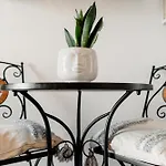House Of Happy With Terrace Apartment