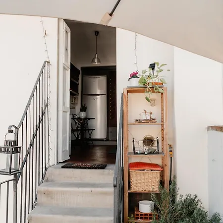 House Of Happy With Terrace Apartmán *