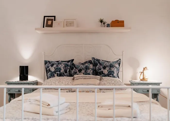 House Of Happy With Terrace Firenze